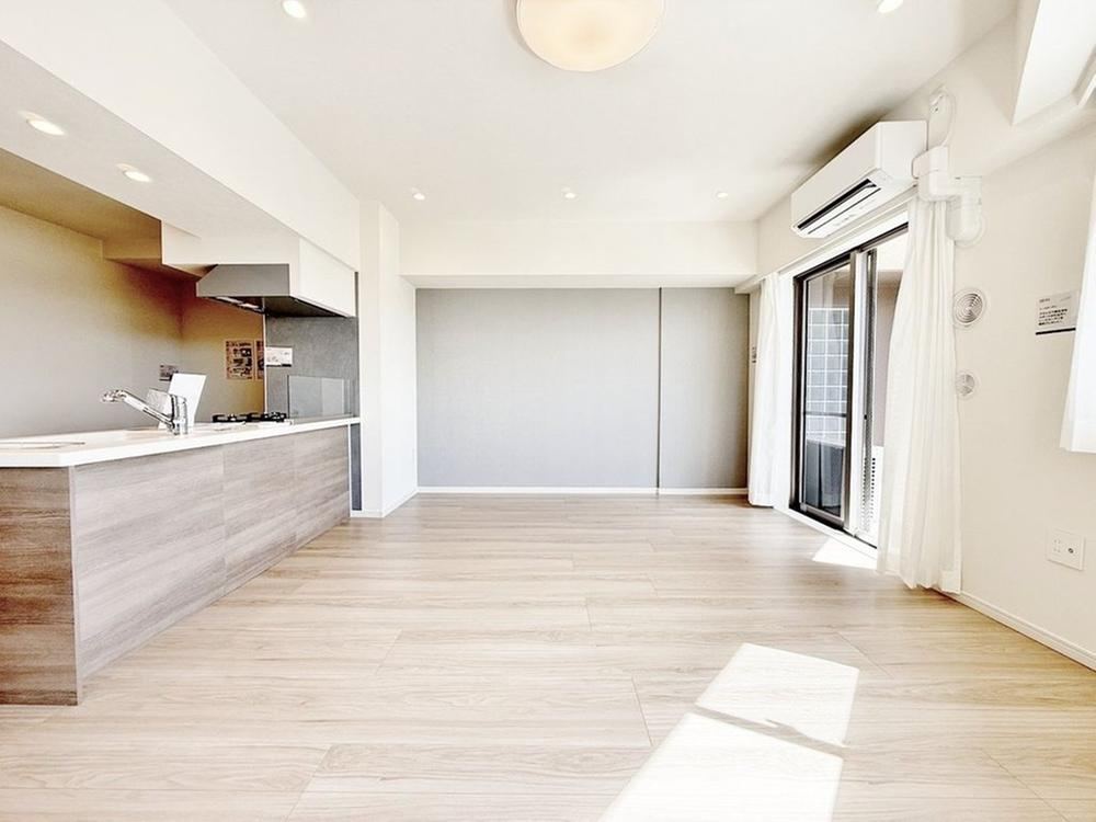 3LDK apartment in Sumida Ward, Tokyo - Photo 1