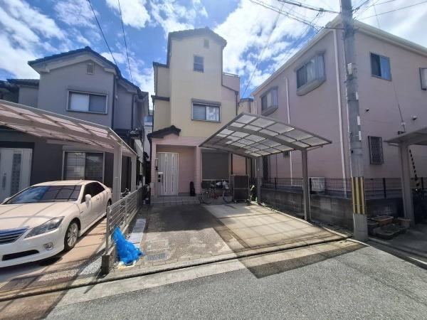 5LDK house in Sakai Ward, Sakai, Osaka - Photo 1