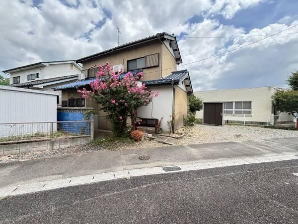 5LDK house in Komaki, Aichi - Photo 1