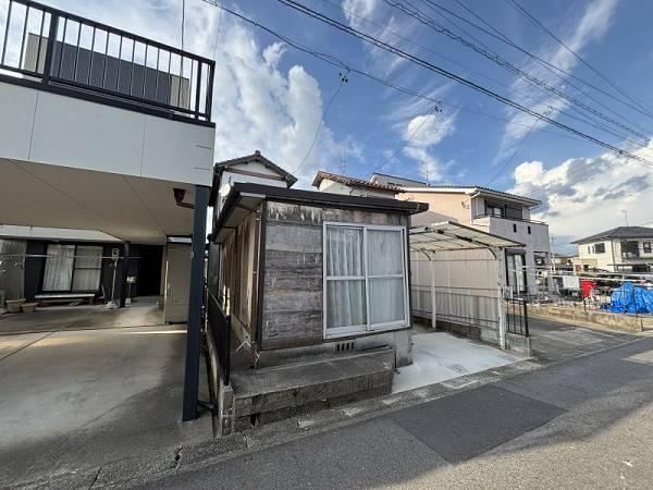 3LDK house in Konan, Aichi - Photo 1