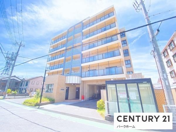 3LDK apartment in Kusatsu, Shiga - Photo 1