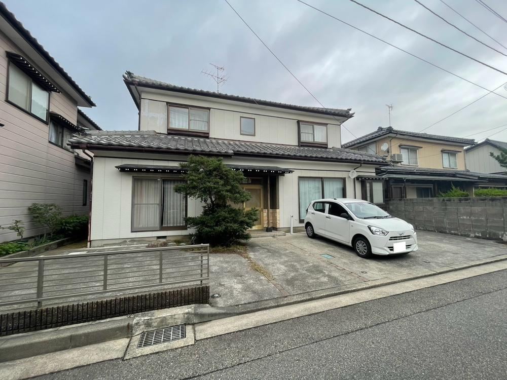 5LDK house in Nishi Ward, Niigata - Photo 1