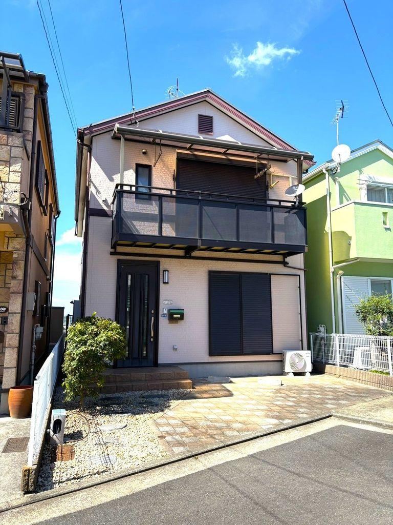 4LDK house in Tsurumi Ward, Yokohama, Kanagawa - Photo 1