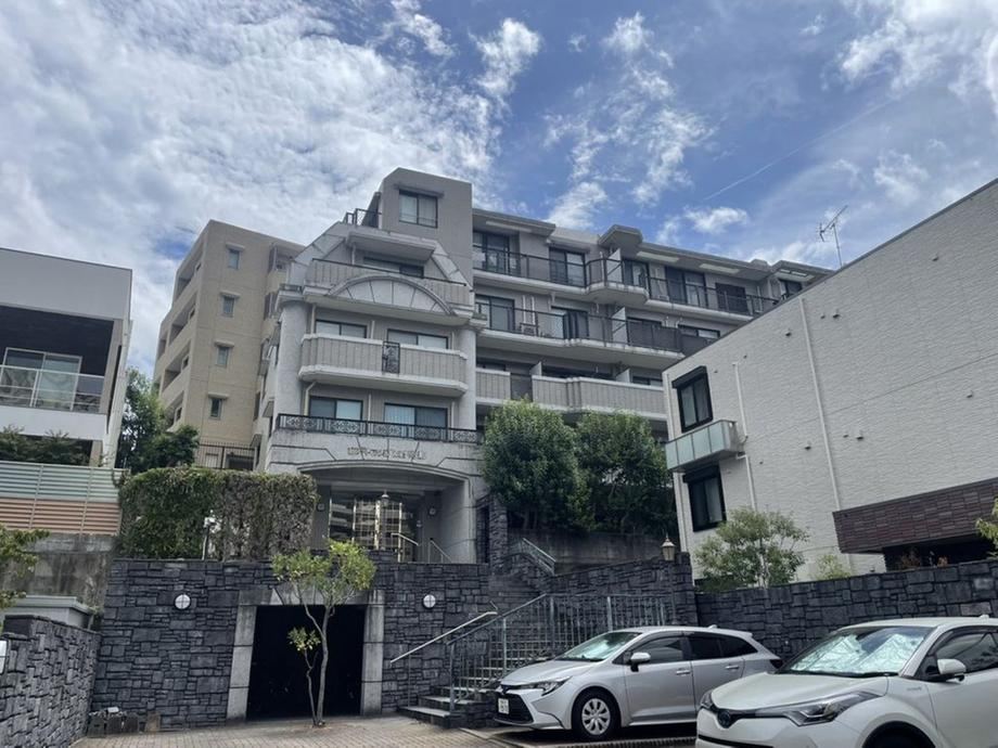 3LDK apartment in Chuo Ward, Fukuoka - Photo 1