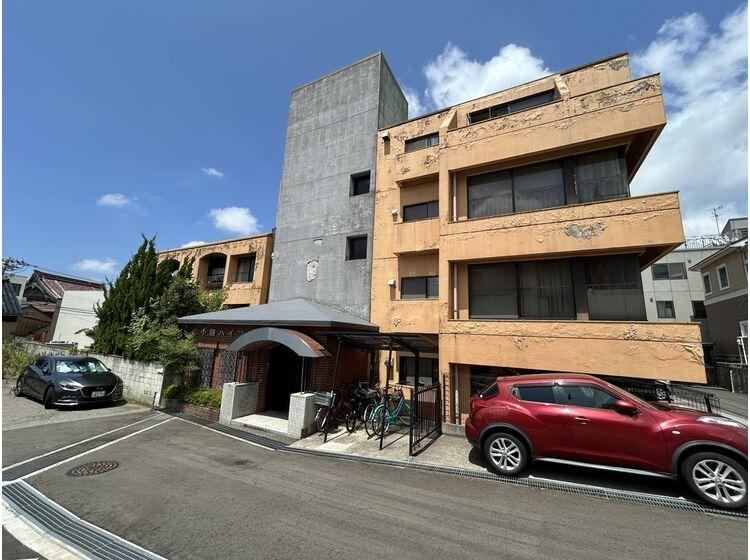 3DK apartment in Kanazawa, Ishikawa - Photo 1
