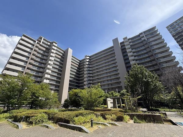 3LDK apartment in Nishi Ward, Sakai, Osaka - Photo 1