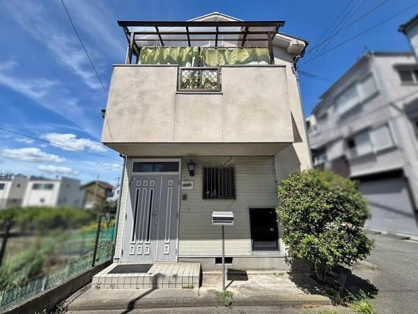 3DK house in Fujiidera, Osaka - Photo 1