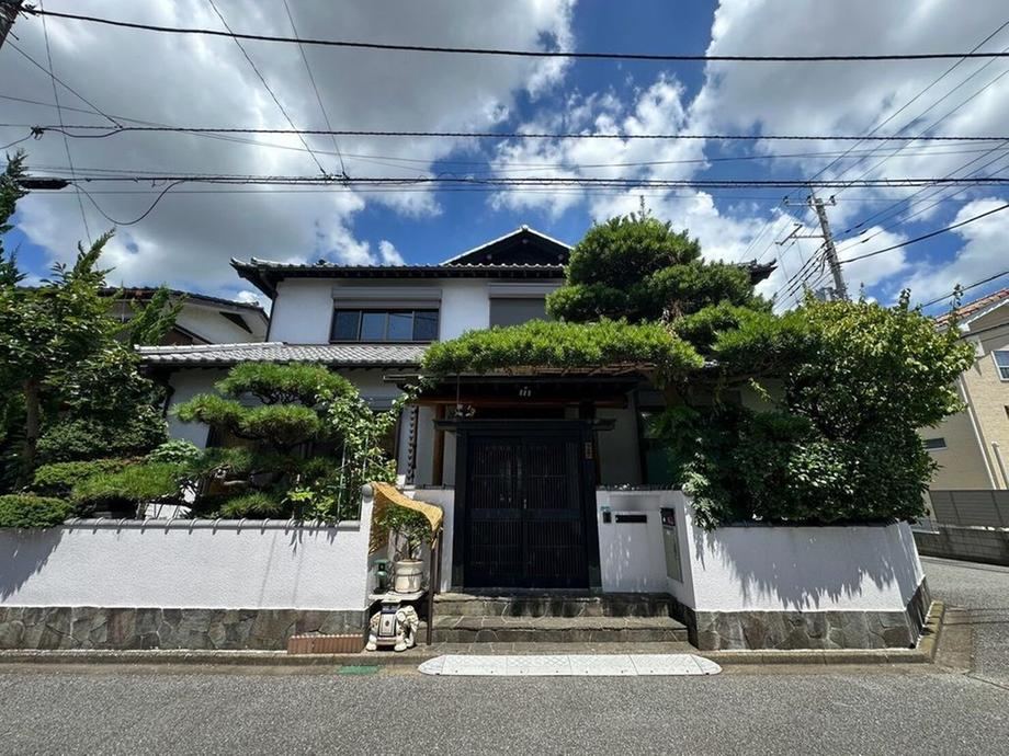 5LDK house in Nagareyama, Chiba - Photo 1