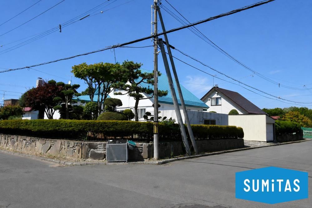 4LDK house in Ebetsu, Hokkaido - Photo 1