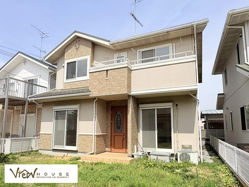 4LDK+S house in Oyama, Tochigi - Photo 1