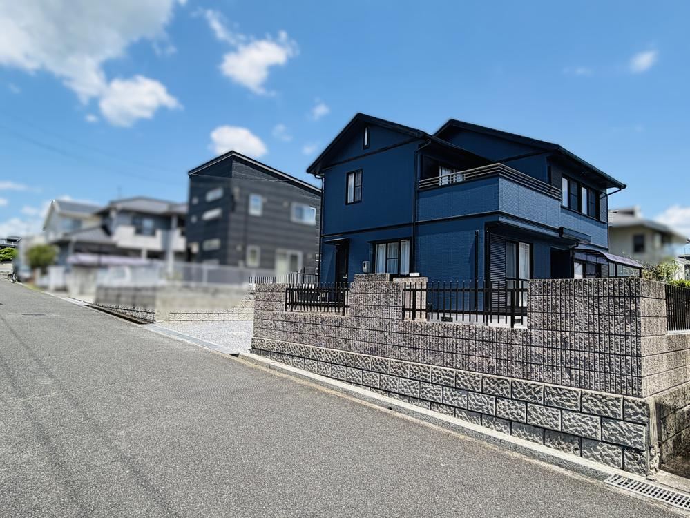4LDK+S house in Akaiwa, Okayama - Photo 1