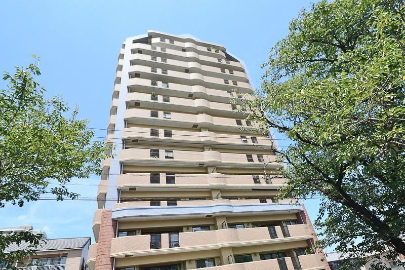 5LDK apartment in Beppu, Oita - Photo 1