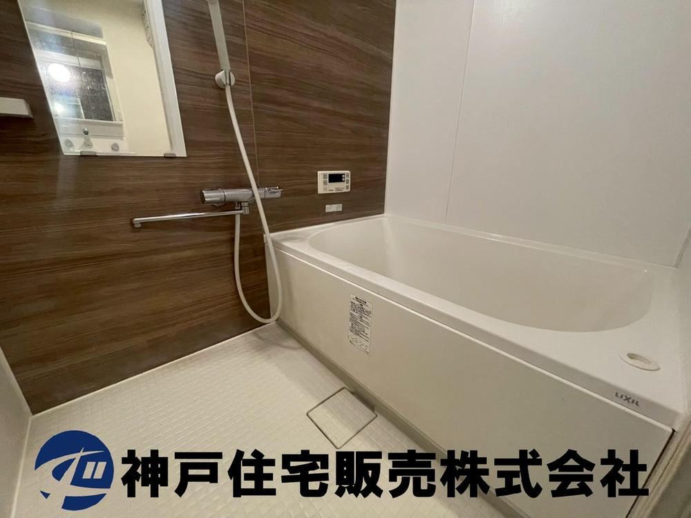 3LDK apartment in Akashi, Hyogo - Photo 1