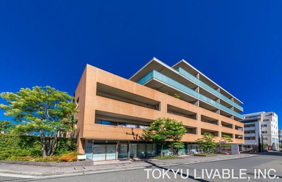 3LDK apartment in Aoba Ward, Yokohama, Kanagawa - Photo 1