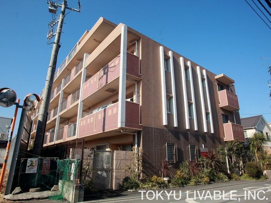 3LDK apartment in Yamato, Kanagawa - Photo 1