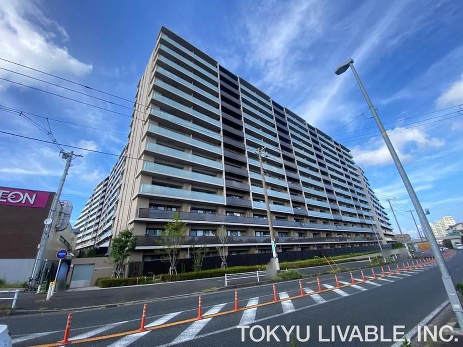 3LDK apartment in Yamato, Kanagawa - Photo 1