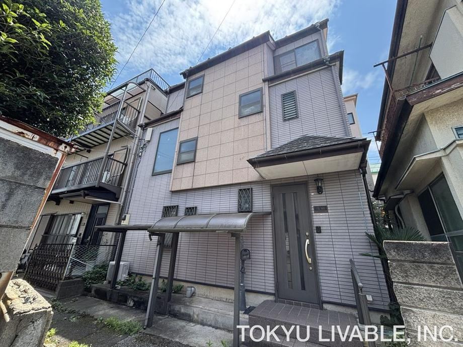 4LDK house in Kawaguchi, Saitama - Photo 1