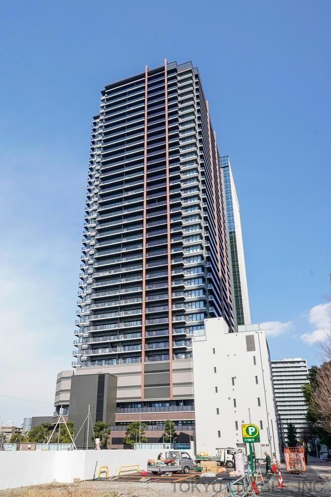 1LDK apartment in Shinjuku Ward, Tokyo - Photo 1