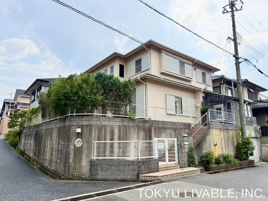 4LDK+S house in Kita Ward, Kobe, Hyogo - Photo 1