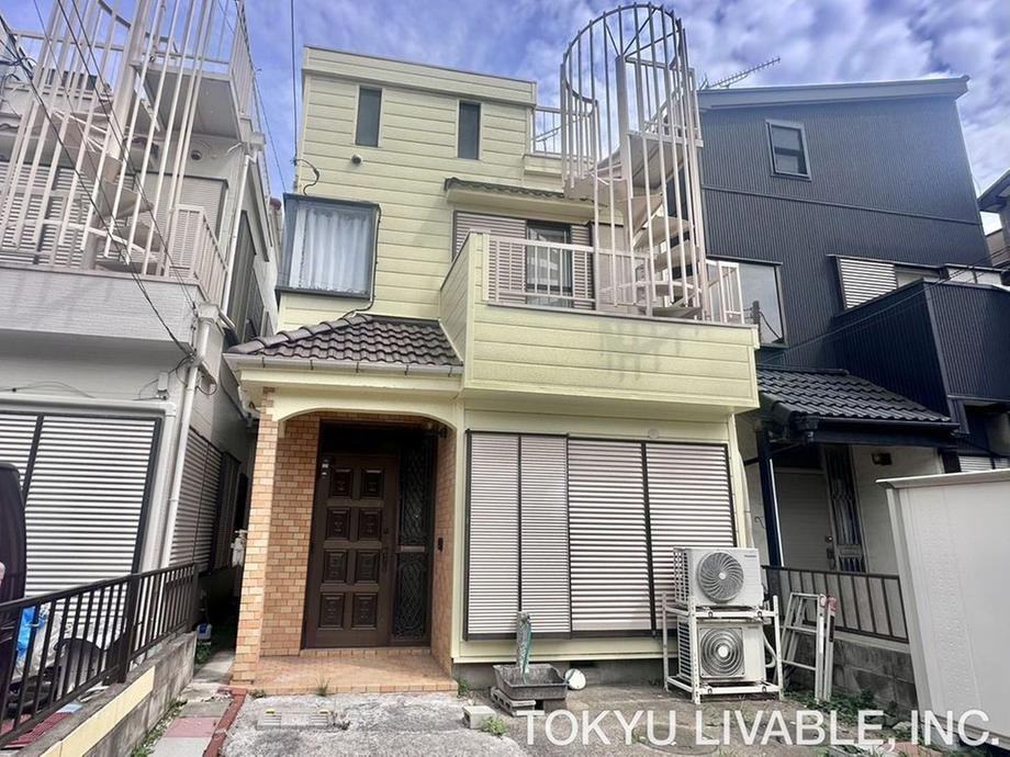 3LDK house in Ichikawa, Chiba - Photo 1