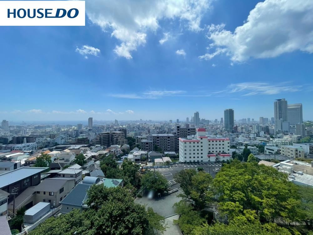 2LDK apartment in Chuo Ward, Kobe, Hyogo - Photo 1