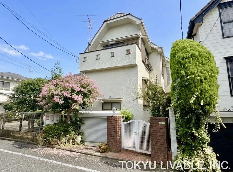 129 m² land in Setagaya Ward, Tokyo - Photo 1