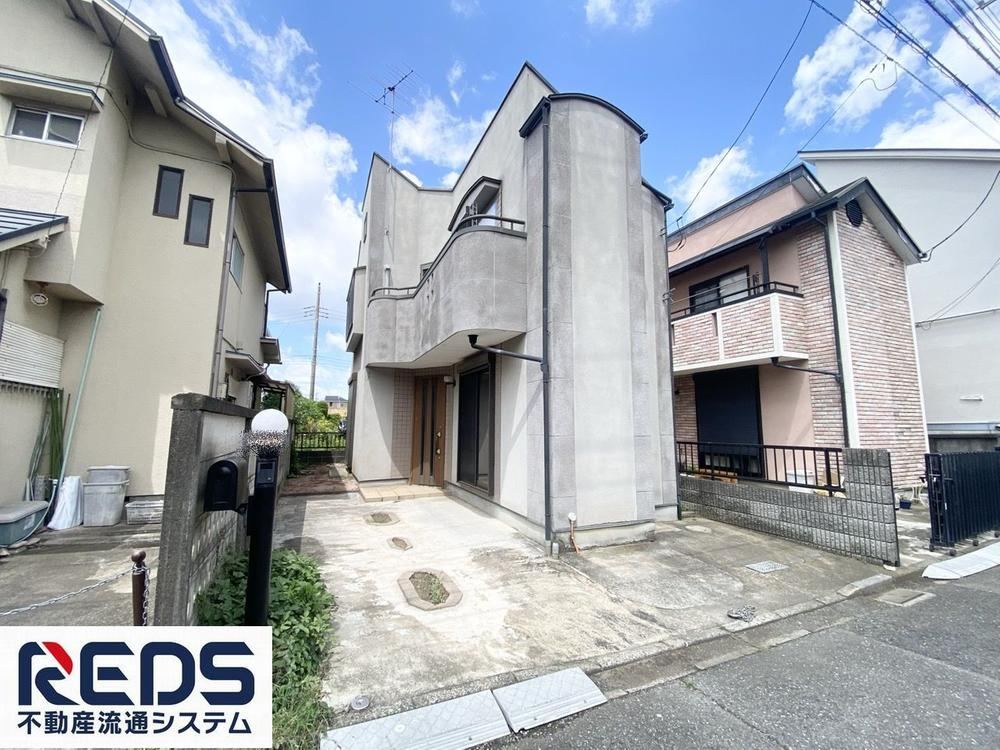 3LDK house in Komae, Tokyo - Photo 1