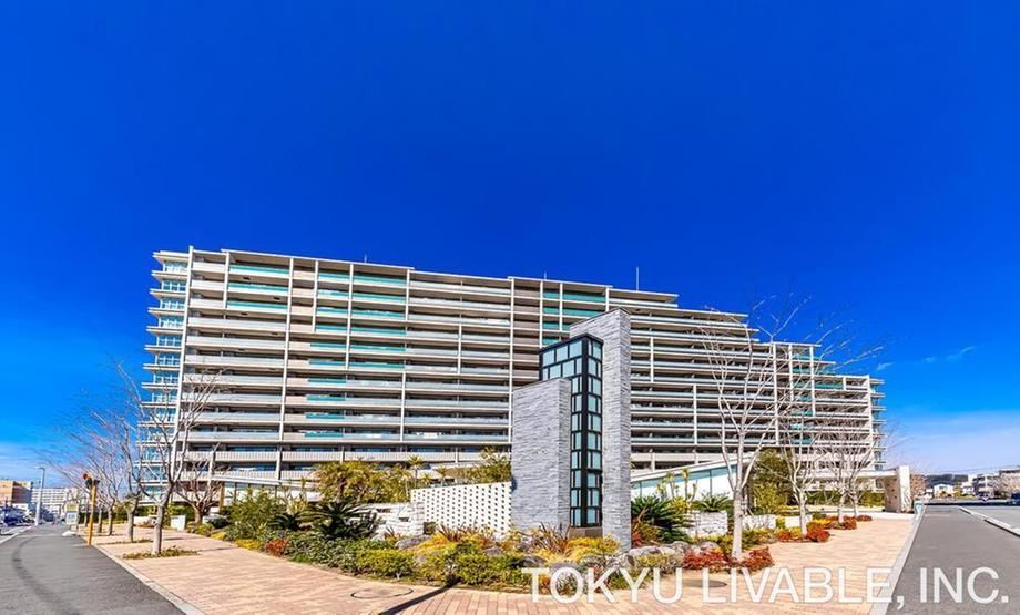 3LDK apartment in Fujisawa, Kanagawa - Photo 1