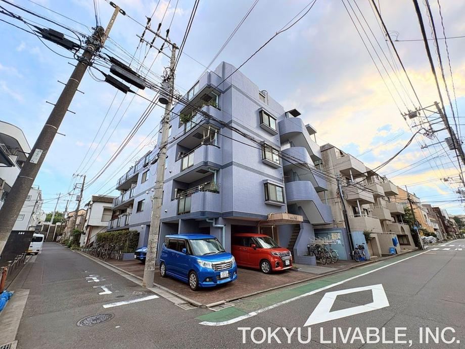 3LDK apartment in Itabashi Ward, Tokyo - Photo 1