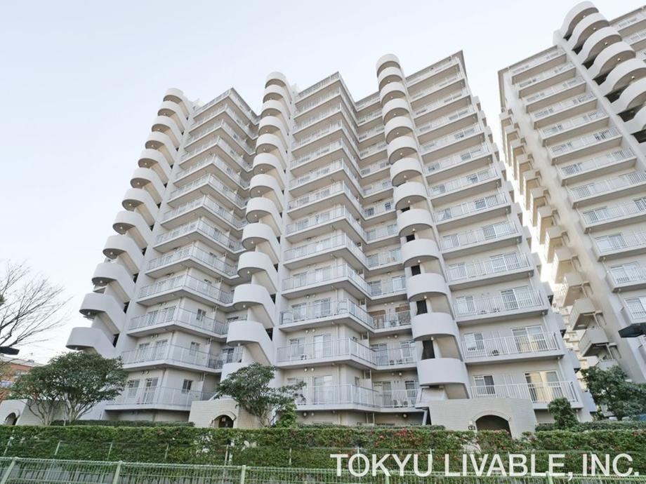 4LDK apartment in Tama Ward, Kawasaki, Kanagawa - Photo 1