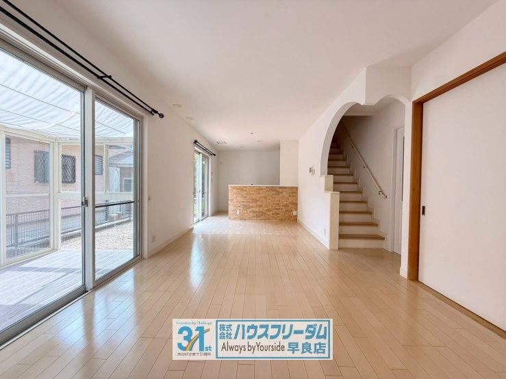 4LDK+S house in Nishi Ward, Fukuoka - Photo 1