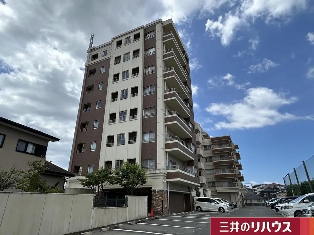 4LDK apartment in Shingu, Kasuya District, Fukuoka - Photo 1