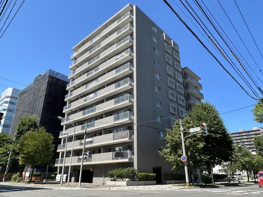 3LDK apartment in Chuo Ward, Sapporo, Hokkaido - Photo 1