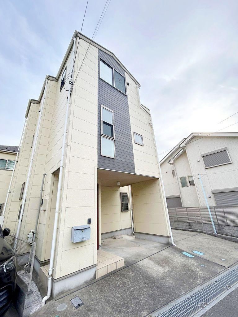 3LDK house in Wako, Saitama - Photo 1
