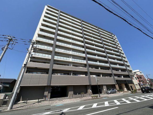 3LDK apartment in Numazu, Shizuoka - Photo 1