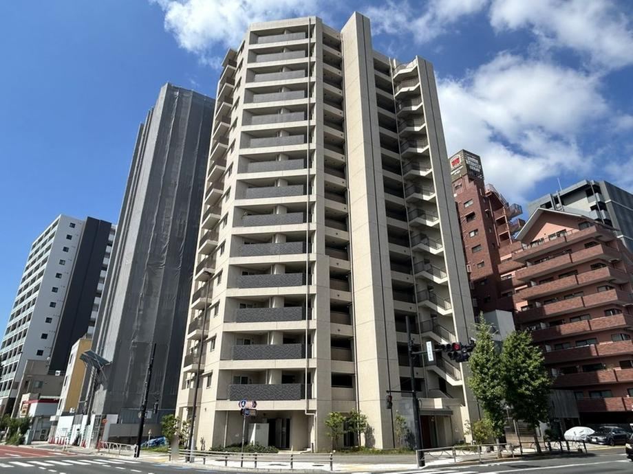 2LDK apartment in Adachi Ward, Tokyo - Photo 1