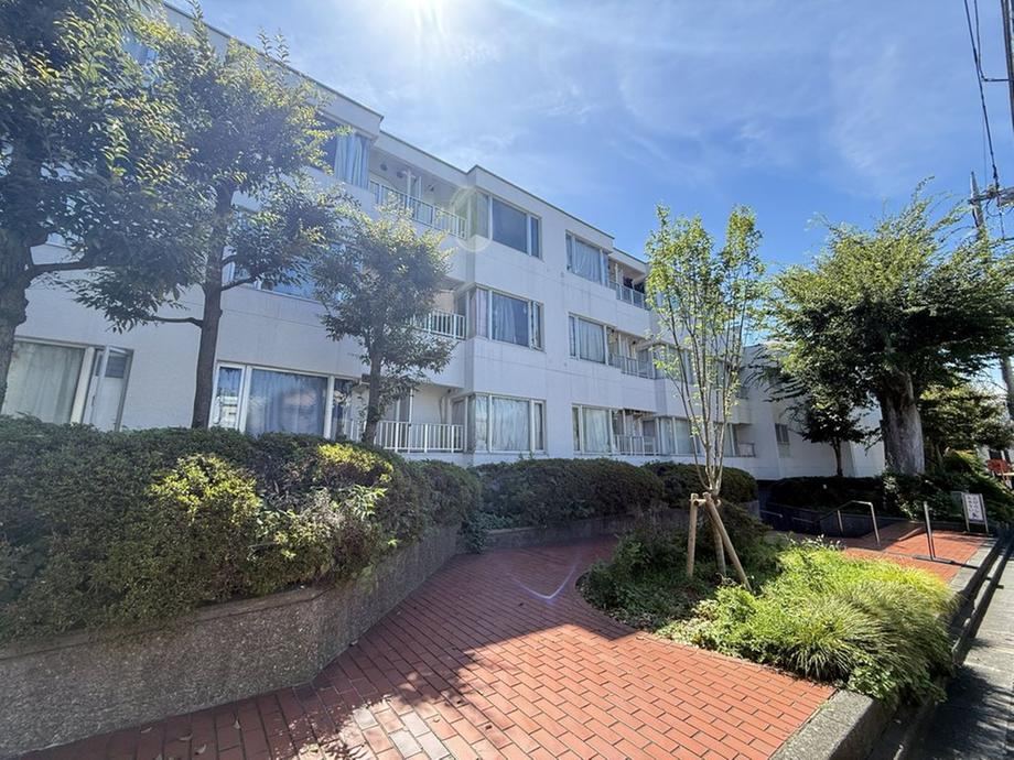 1K apartment in Shinjuku Ward, Tokyo - Photo 1