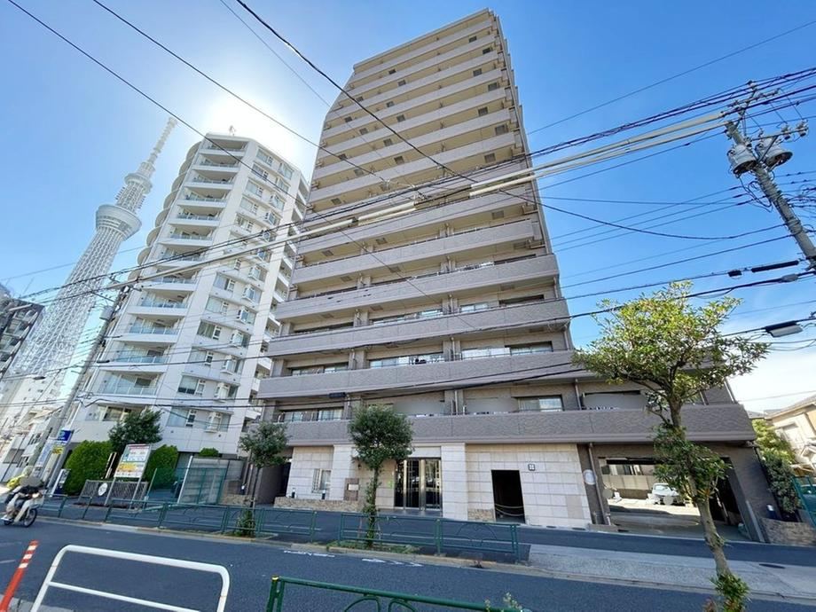 2LDK apartment in Sumida Ward, Tokyo - Photo 1