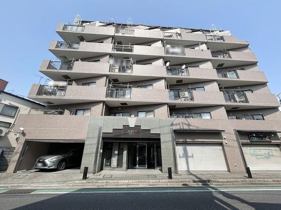 3DK apartment in Adachi Ward, Tokyo - Photo 1