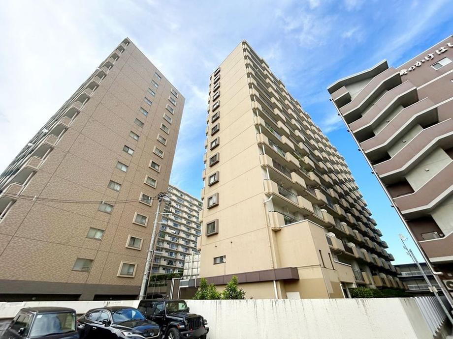 3LDK apartment in Taihaku Ward, Sendai, Miyagi - Photo 1