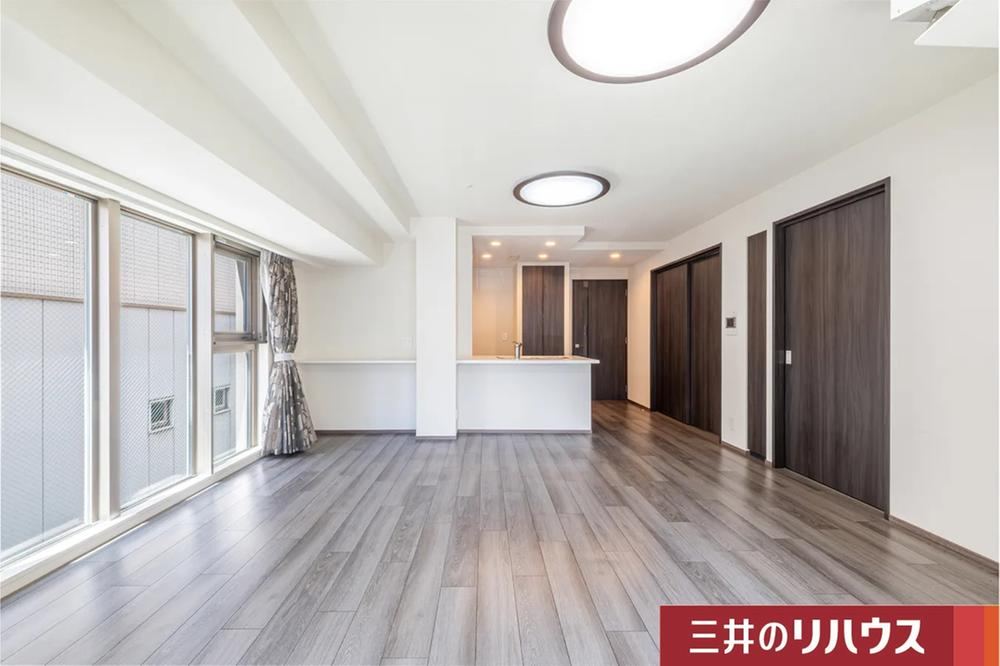 3LDK apartment in Nishi Ward, Osaka - Photo 1