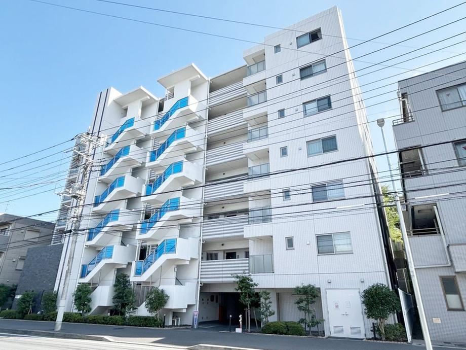 2LDK apartment in Kohoku Ward, Yokohama, Kanagawa - Photo 1
