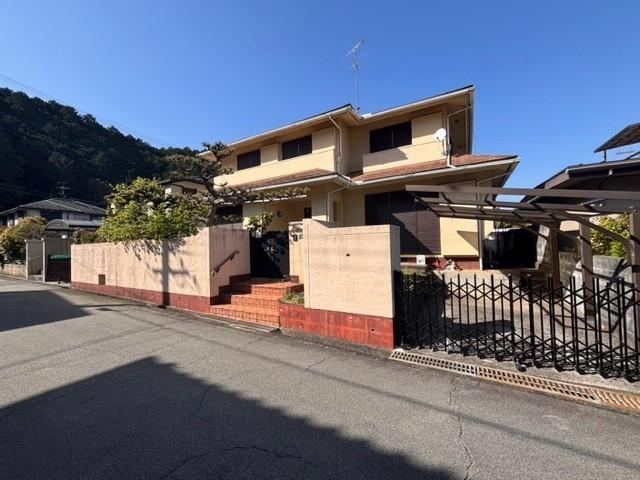 5LDK house in Kawachinagano, Osaka - Photo 1