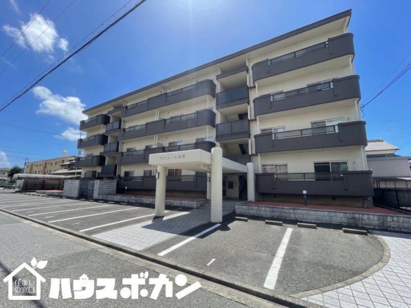 4LDK apartment in Toyohashi, Aichi - Photo 1