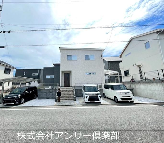 4LDK house in Wakamatsu Ward, Kitakyushu, Fukuoka - Photo 1