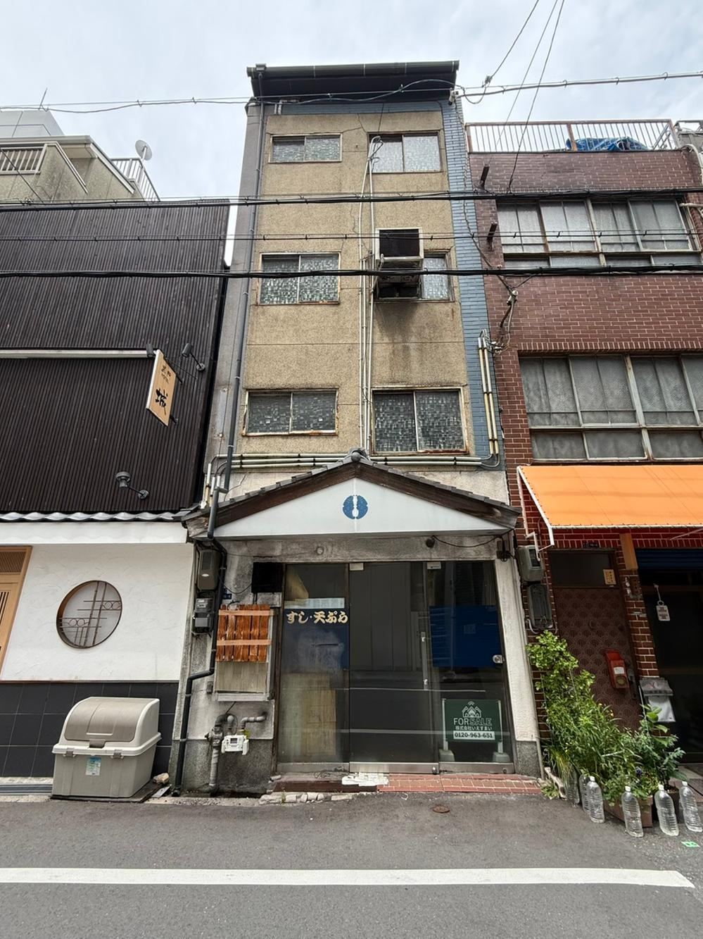 11K house in Chuo Ward, Osaka - Photo 1