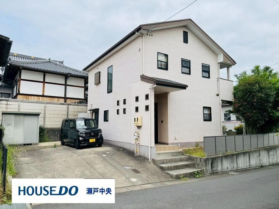 4LDK house in Owariasahi, Aichi - Photo 1