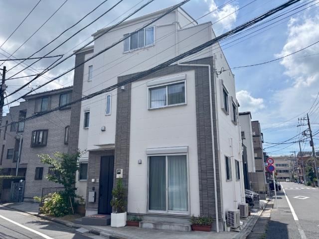 6LDK+S house in Edogawa Ward, Tokyo - Photo 1