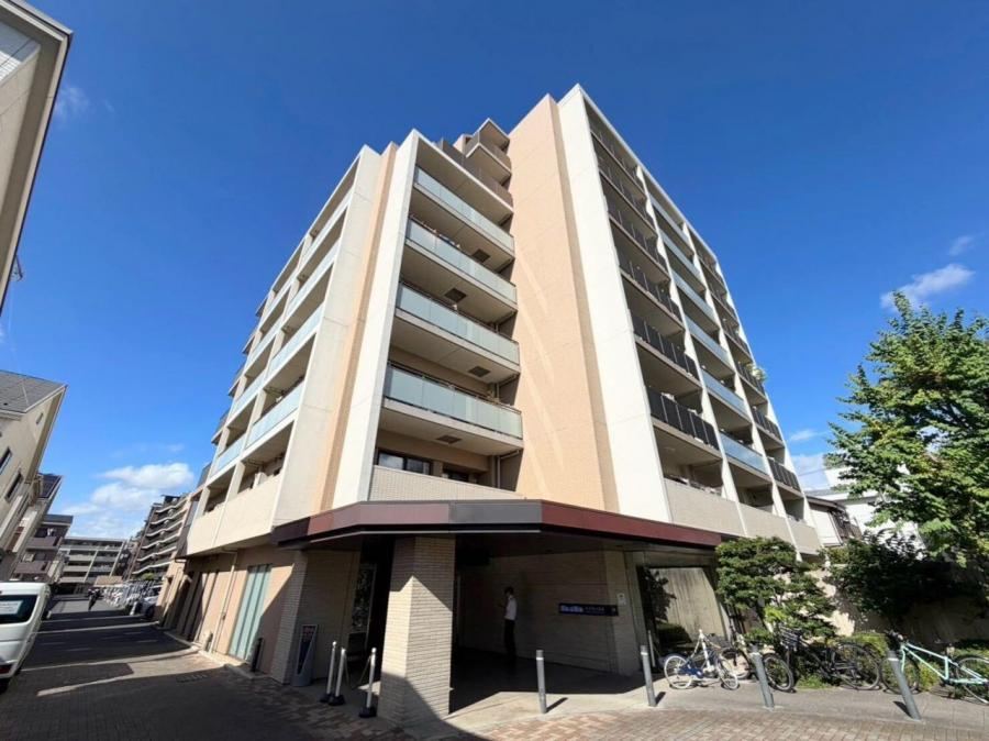 3LDK apartment in Kodaira, Tokyo - Photo 1