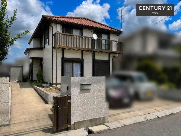5LDK house in Ushiku, Ibaraki - Photo 1